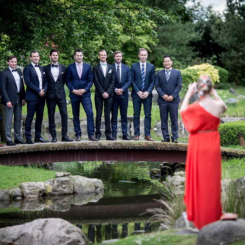 Bryllupsfotograf tilbydes i Holbæk nær Kalundborg